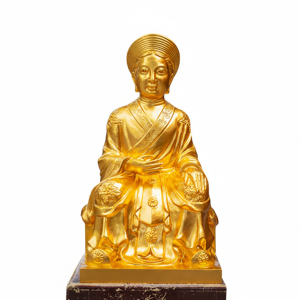 Từng đường nét mềm mại, khuôn mặt hiền từ thể hiện rõ thần thái linh thiêng của Bà.